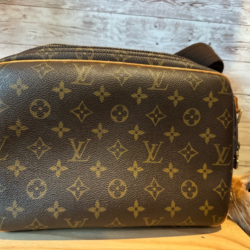 Authentic Louis Vuitton Monogram Reporter PM Crossbody Messenger Bag - Picture 8 of 13